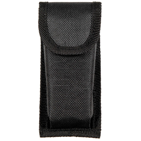 Univerzální nůž s nářadím