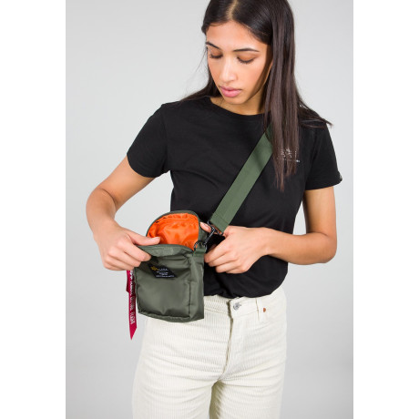 Alpha Industries taška přes rameno nebo na pásek CREW CARRY BAG, Sage green