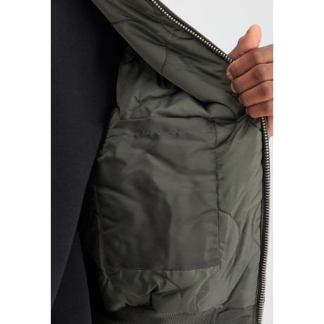 Bunda CWU 45 Alpha Industries