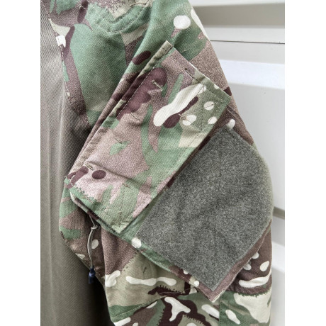 Brit. orig. funkční TAKTICKÁ KOŠILE pod balistickou vestu UBAC v potisku MTP s ošetřením proti hmyzu, nová