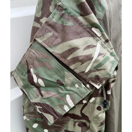 Funkční taktická košile pod balistickou vestu s ošetřením proti hmyzu