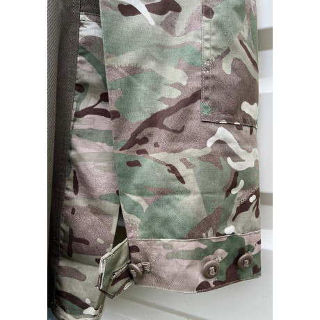 Brit. orig. funkční TAKTICKÁ KOŠILE pod balistickou vestu UBAC v potisku MTP s ošetřením proti hmyzu, nová