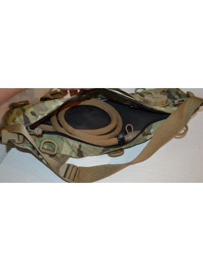 Hydratační vak CAMELBAK používaný britskou armádou v potisku MTP, originál, nový