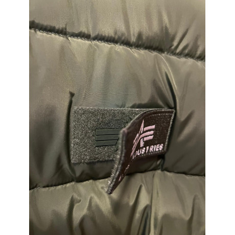 Bunda Alpha Industries HOODED PUFFER ALPHA FD, barva Dark green