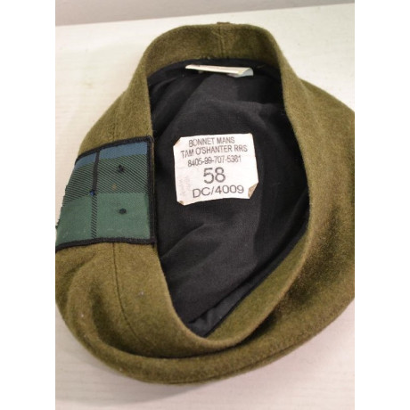 Britský vojenský baret pro příslušníky skotského pluku