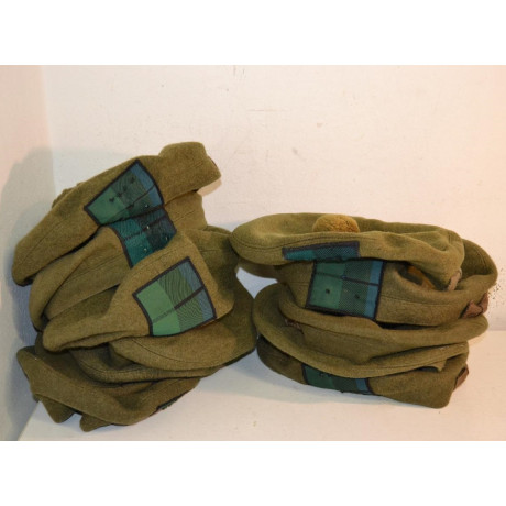 Britský vojenský baret pro příslušníky skotského pluku