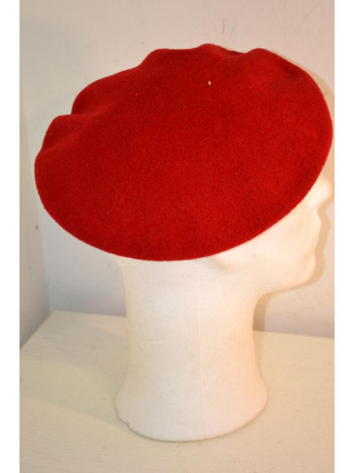 Originál britský vojenský baret červený, nový