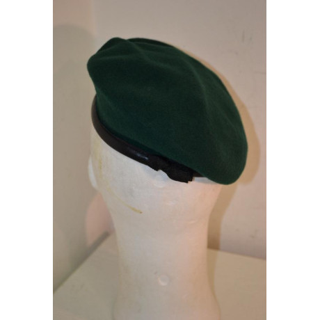 Originál britský vojenský baret zelený pro  jednotky COMMANDOS, nový