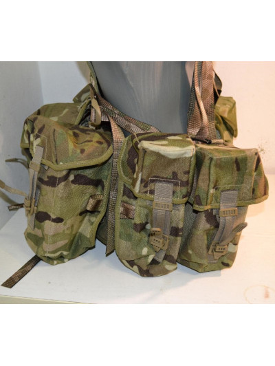 Britský taktický bojový set s bederním chráničem, v potisku MTP, nový