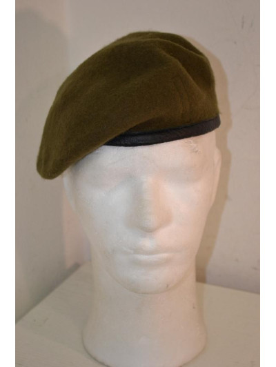 Originál britský vojenský polní baret khaki barvy, nový
