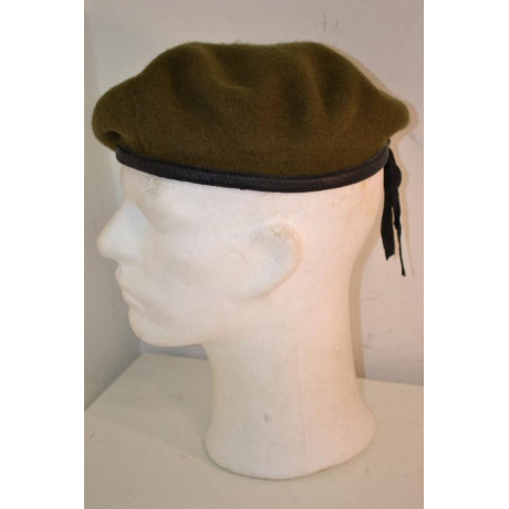 Originál britský vojenský polní baret khaki barvy, nový