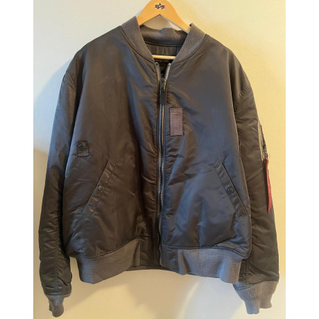 Bunda Alpha Industries MA-1 NO.MIL-J-625:A