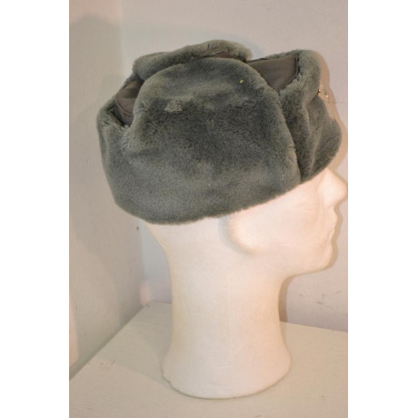 Ušanka pro důstojníky Východoněmecké armády NVA