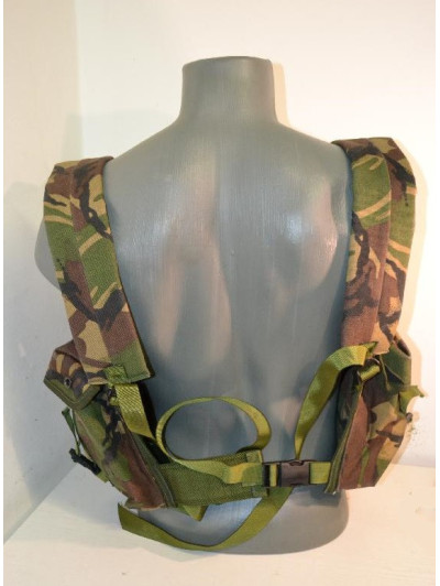 Originál britský bandalír na zásobníky a munici CHEST-RIG v potisku DPM, nový