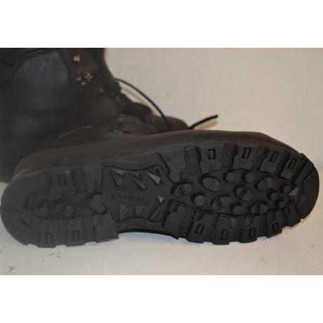 Boty Meindl s membránou pro rakouské horské jednotky, nové