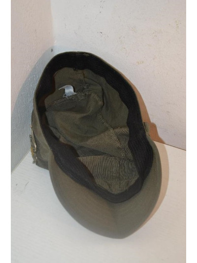 Rakouská polní čepice s odznakem pro horské jednotky, použitá