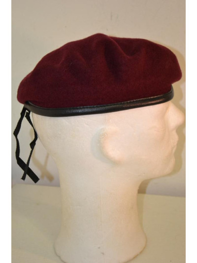 Francouzský vojenský červený baret pro výsadkáře, originál