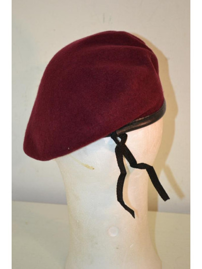 Francouzský vojenský červený baret pro výsadkáře, originál