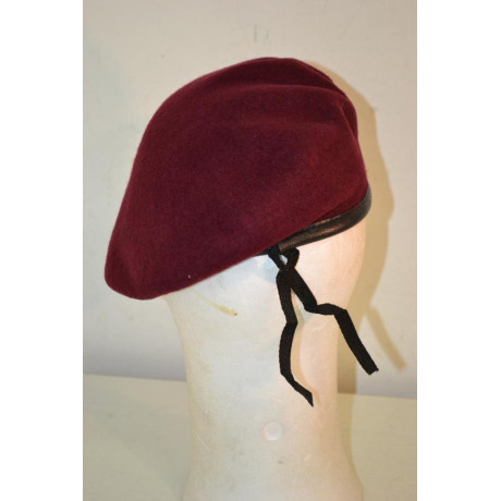Francouzský vojenský červený baret pro výsadkáře, originál