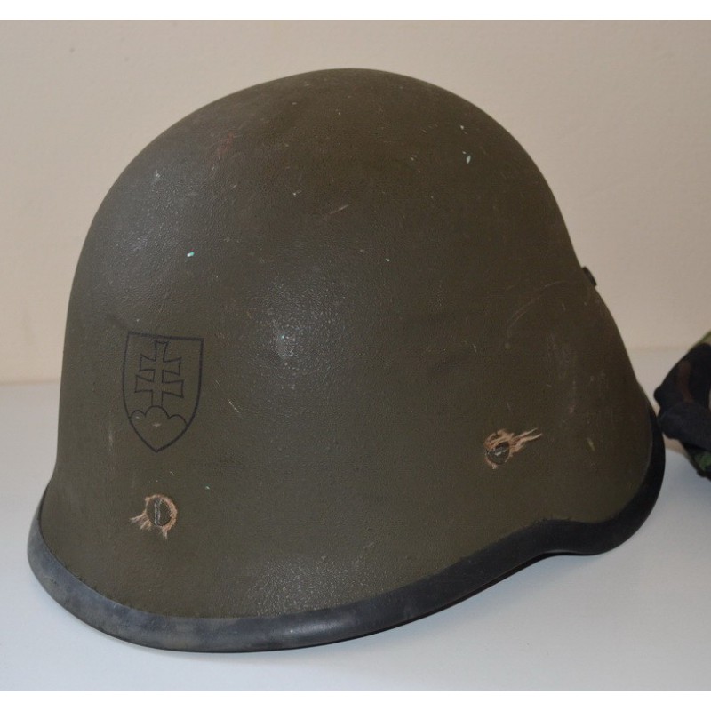 Kevlerová helma Slovenské armády Kevlerová helma Slovenské armády