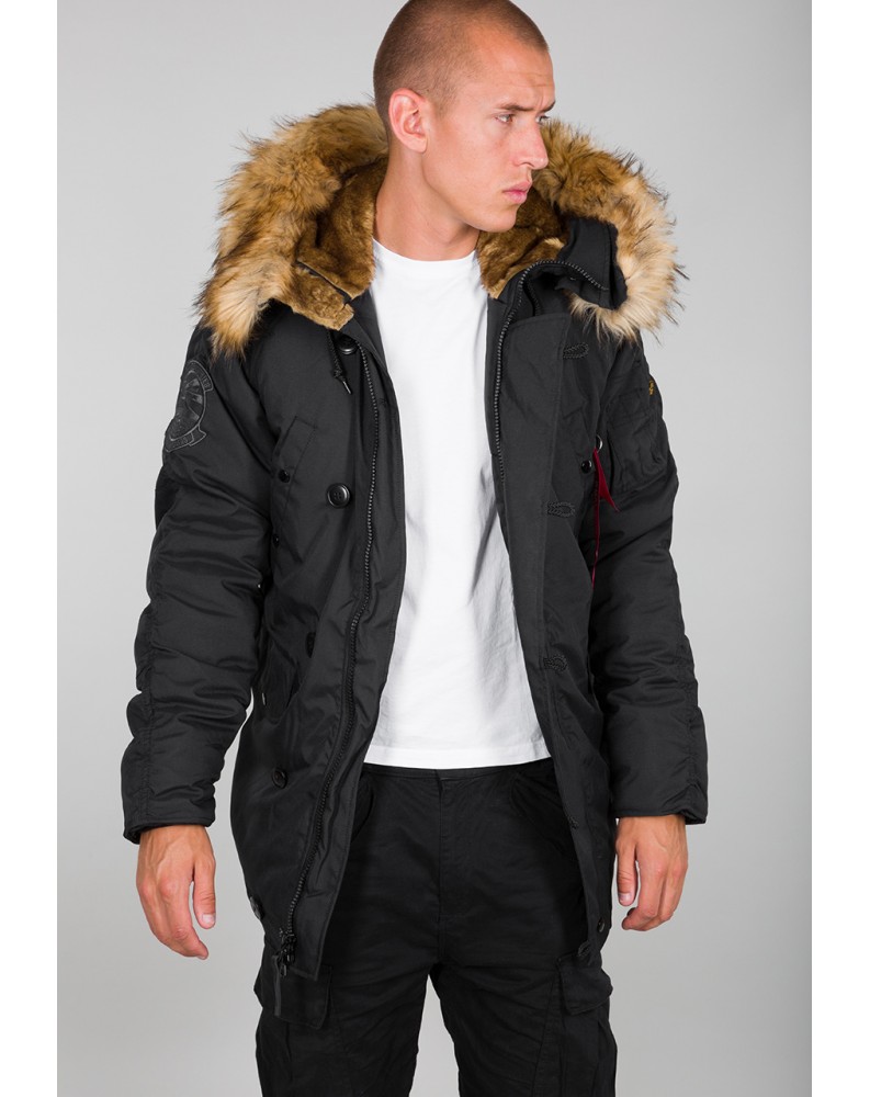 Bunda Explorer Alpha Industries Black